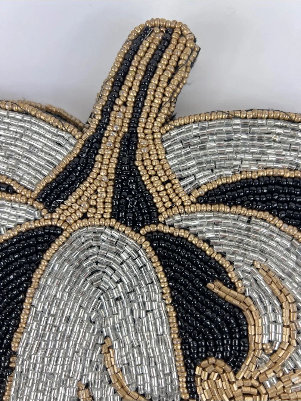 Christian Siriano Beaded Black, Silver & Gold Pumpkin Spider Placemats 4 Pc NEW
